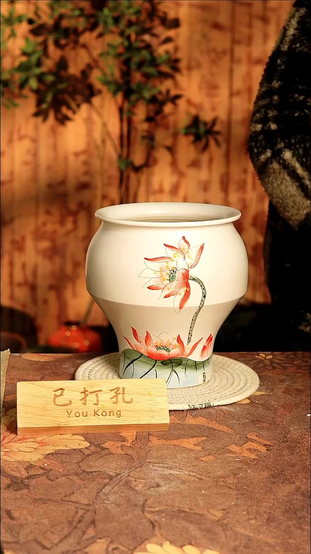 陶瓷1-494高度23口径16已打孔误差2