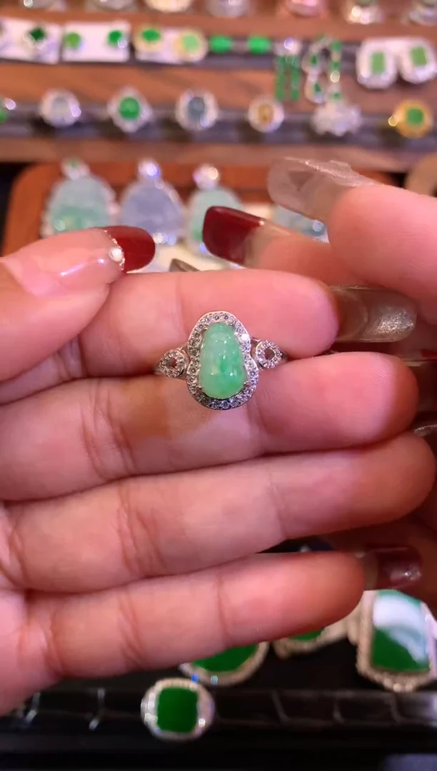 【闪购商品】翡翠戒指未镶嵌缅甸天然A货翡翠