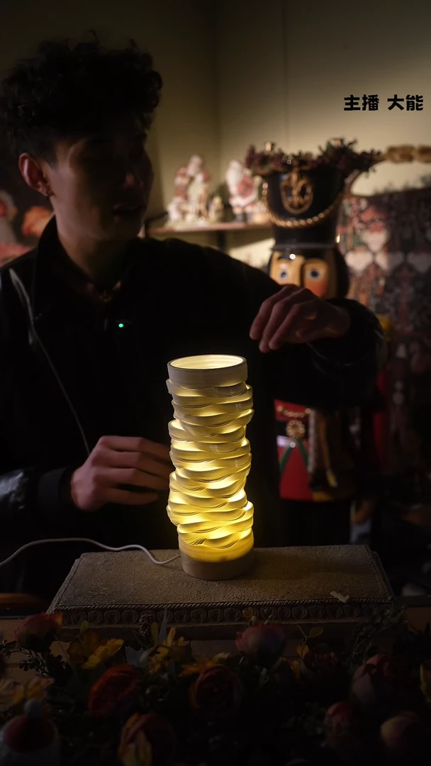 【闪购商品】默认微瑕高端树脂陶瓷摆件M