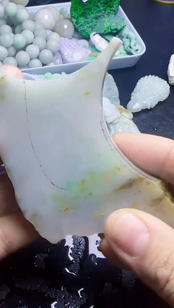 颈饰未镶嵌翡翠071