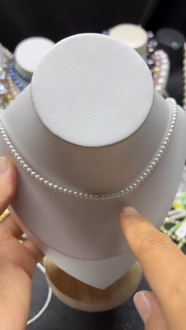 颈饰未镶嵌淡水珍珠多人