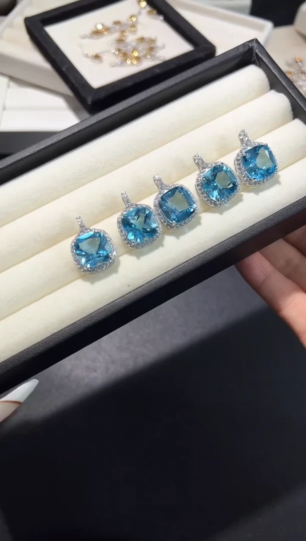 吊坠(不含链)银S925镶嵌托帕石87d多样性发其一【1个】