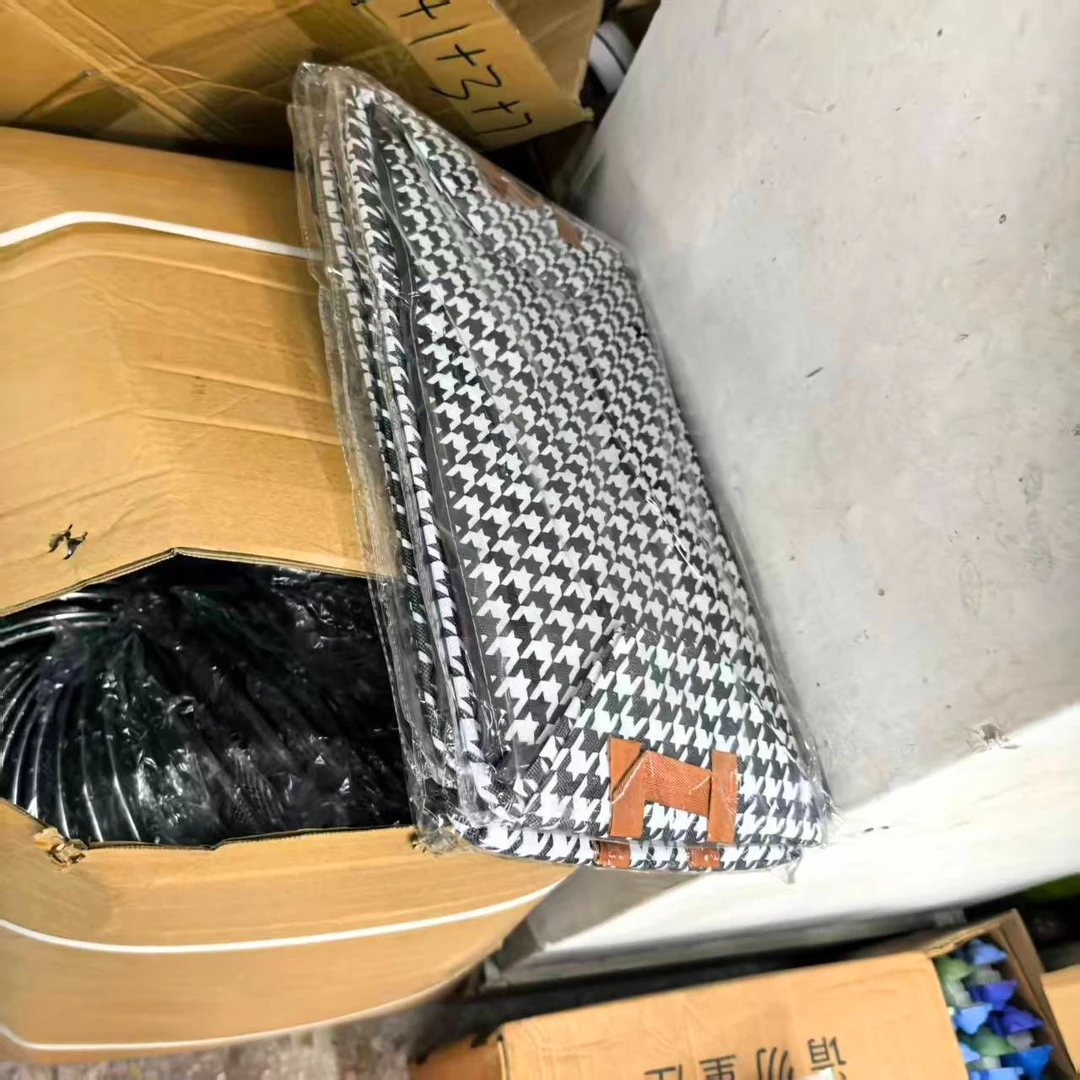 衣物收纳箱2个【汤姆餐具福利专场】