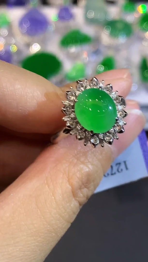翡翠戒指18K金镶嵌SY多样性发其一