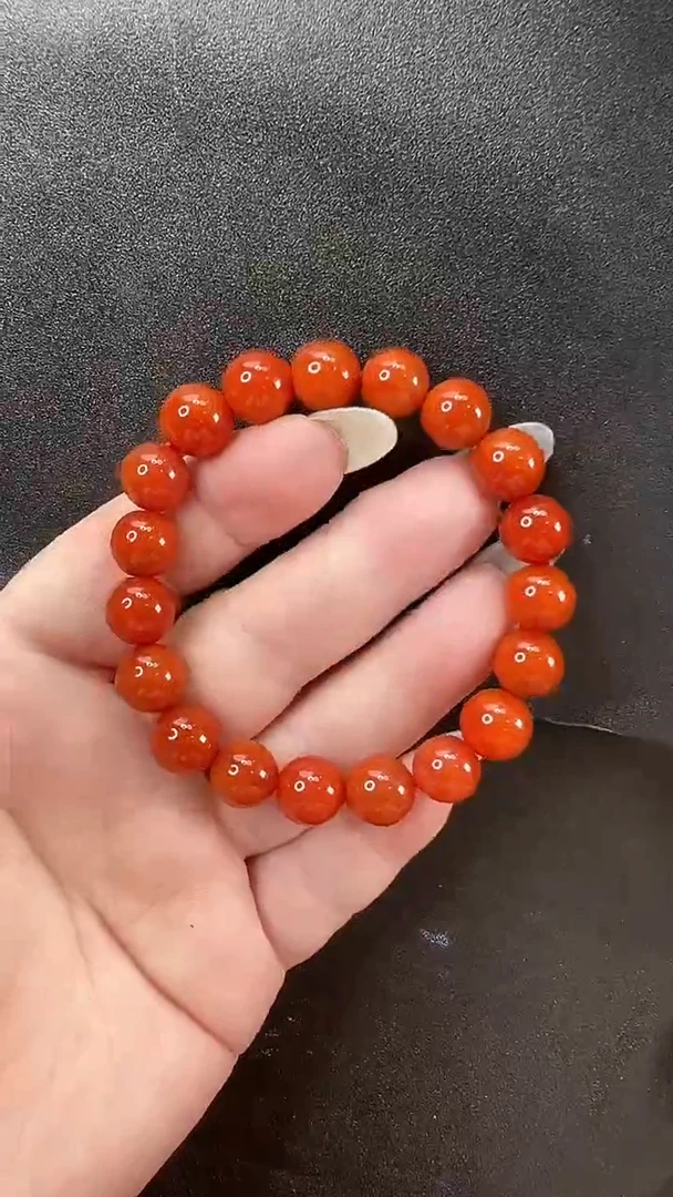颈饰未镶嵌南红玛瑙手串
