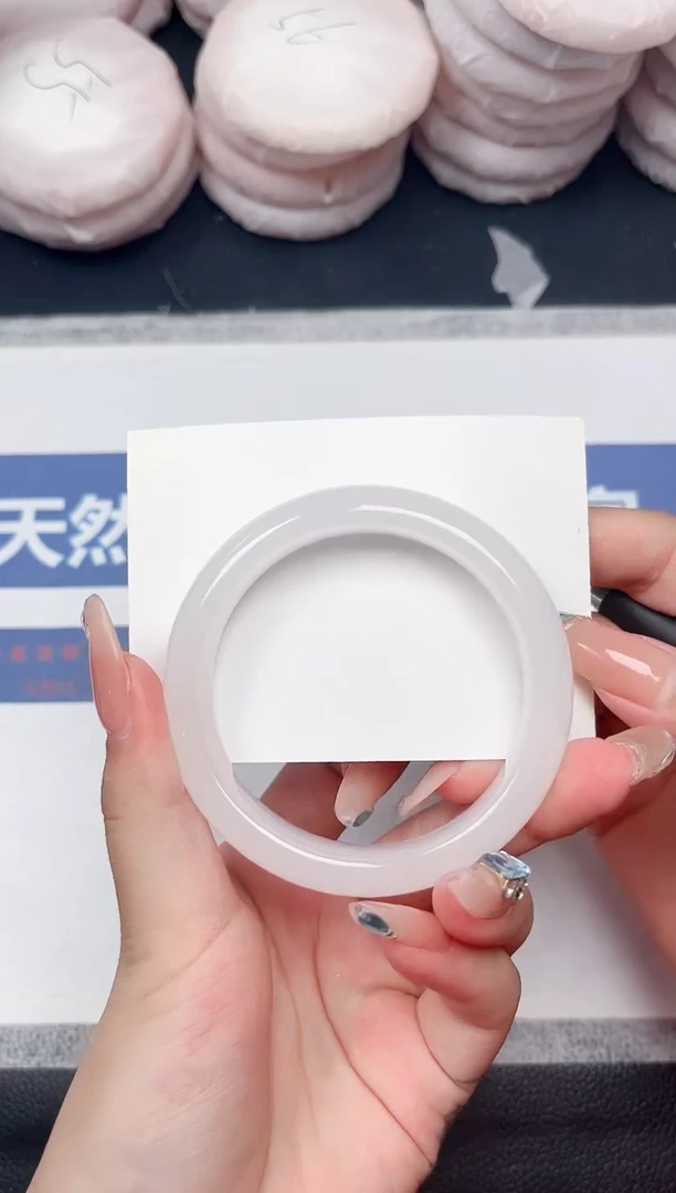 未镶嵌手镯石英质玉38-56