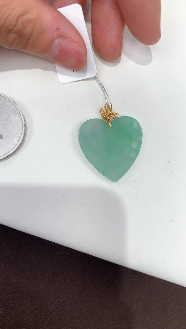 颈饰18K金镶嵌翡翠天然缅甸A货翡翠