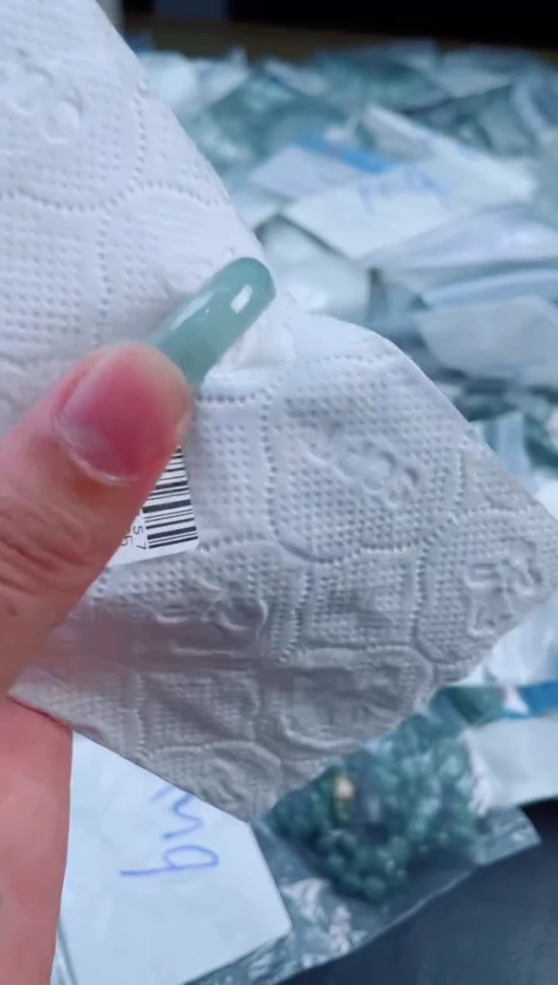 翡翠戒指未镶嵌戒圈