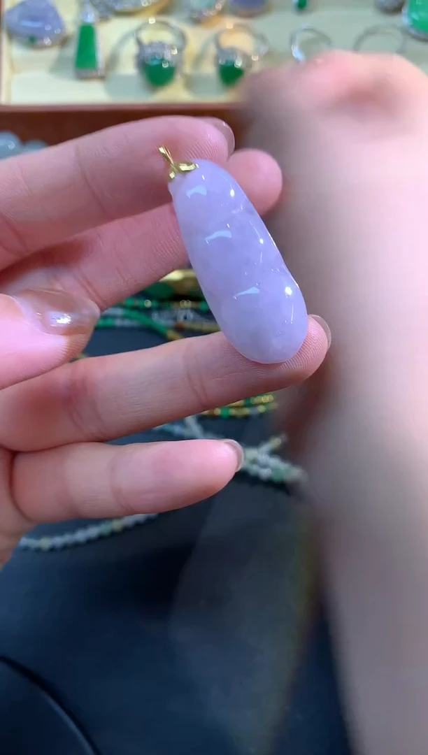 吊坠(不含链)18K金镶嵌翡翠吊坠|350+25