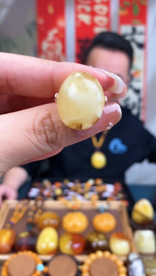 【闪购商品】琥珀裸石银S925镶嵌基地发货 一物一证 顺丰包邮