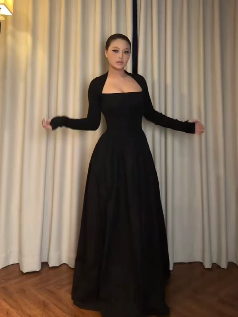 pinkmoon||长袖连衣裙秋季2025新款收腰纯欲修身显瘦韩系黑色长裙