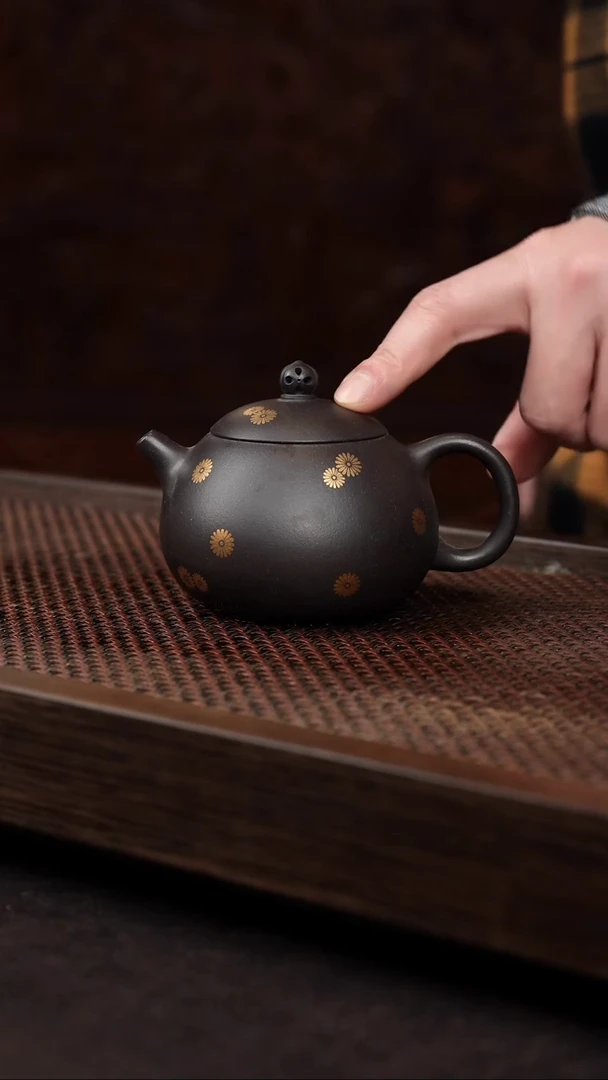 【闪购商品】紫砂茶壶黑料描金豆蔻西施