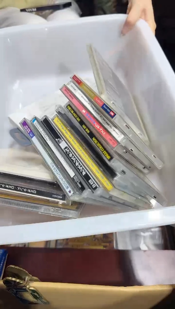 8新K****L   502中古商品，瑕疵品，不保好坏。