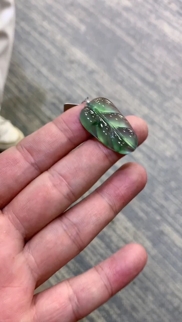 颈饰未镶嵌翡翠天然A货翡翠