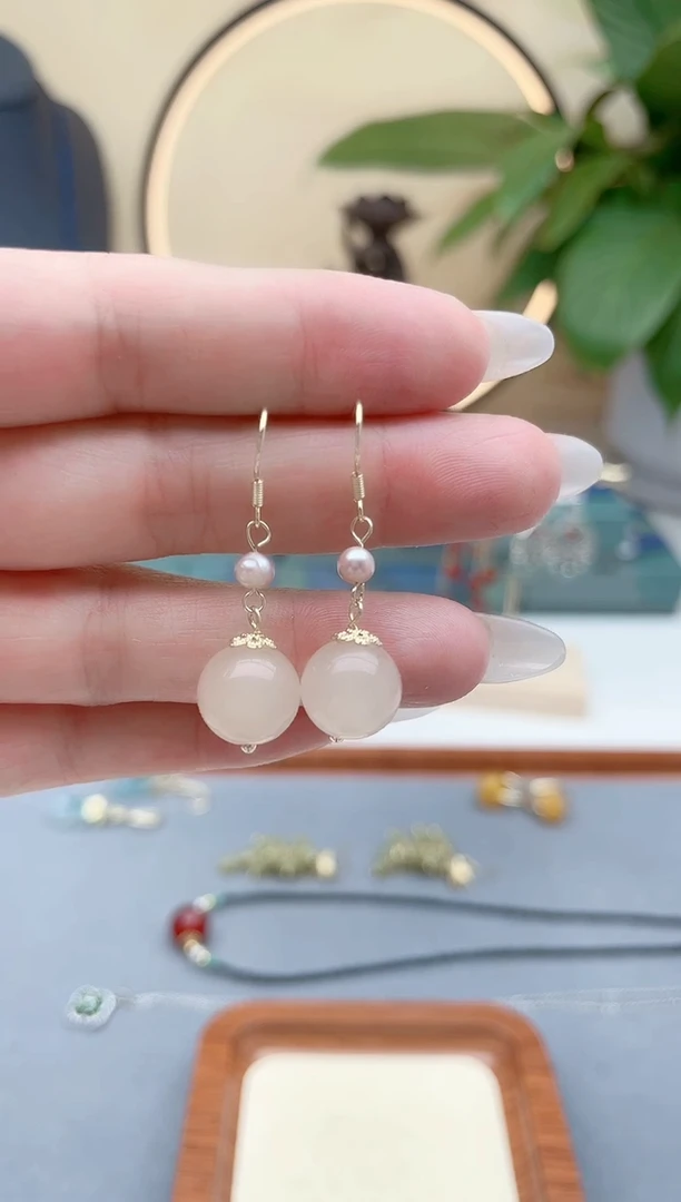 银S925镶嵌淡水珍珠耳饰660