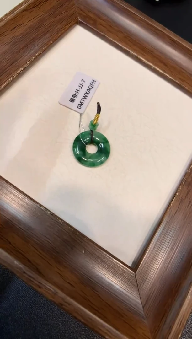 颈饰未镶嵌翡翠甜甜圈