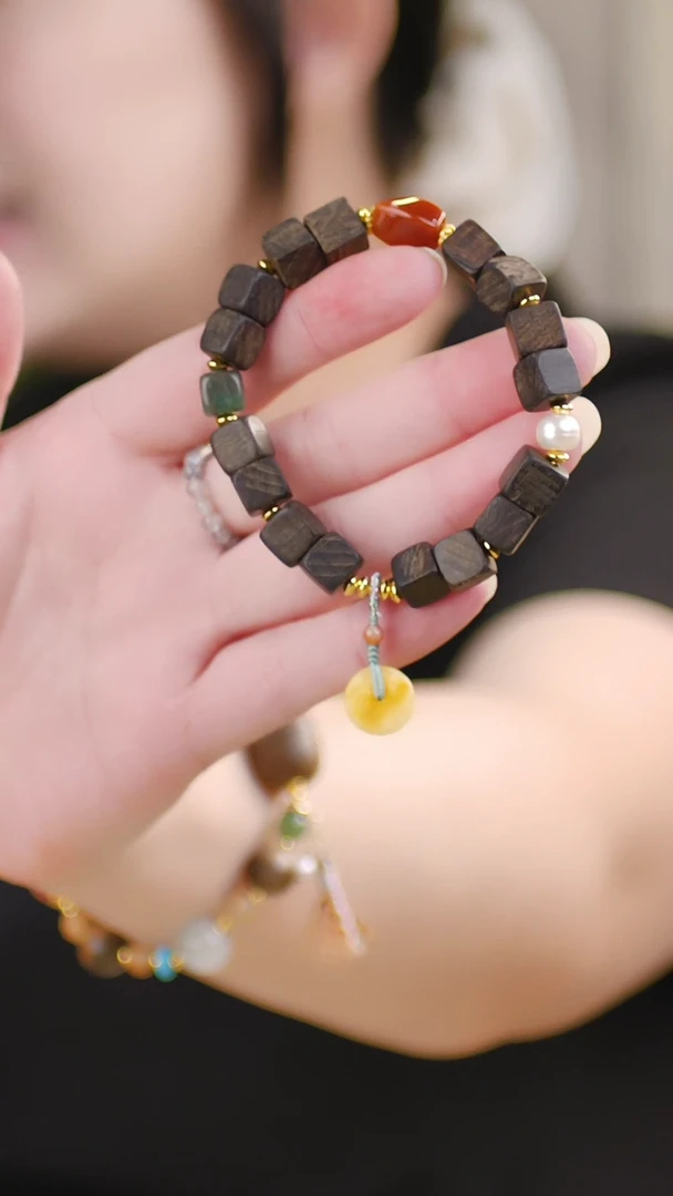 未镶嵌蜜蜡手串（达拉干奇楠+蜜蜡）