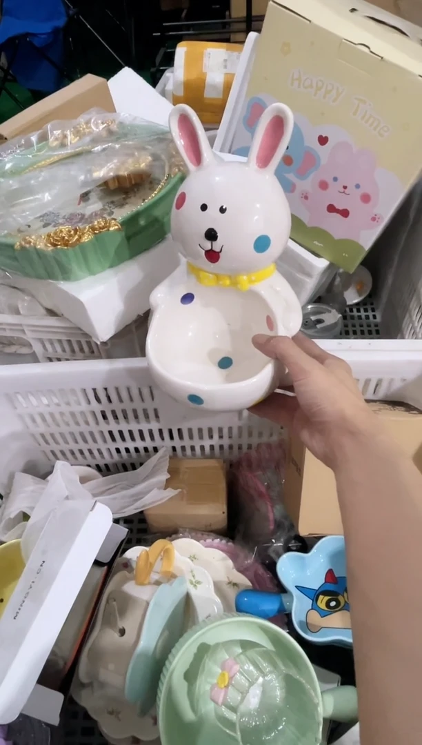 瓷片大兔子摆件福利款，拼手速