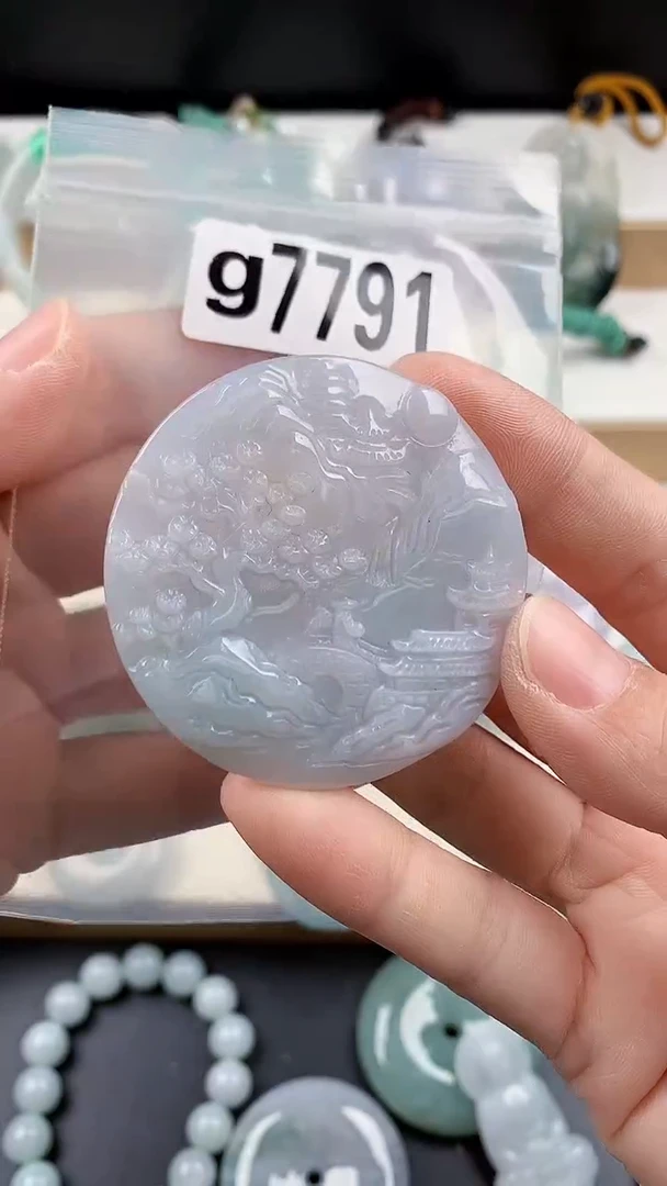 颈饰未镶嵌翡翠天然翡翠吊坠挂件