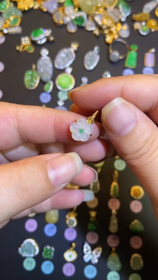 吊坠(不含链)银S925镶嵌翡翠1