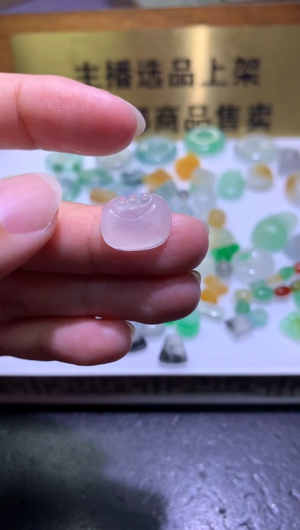 定制翡翠未镶嵌毛货