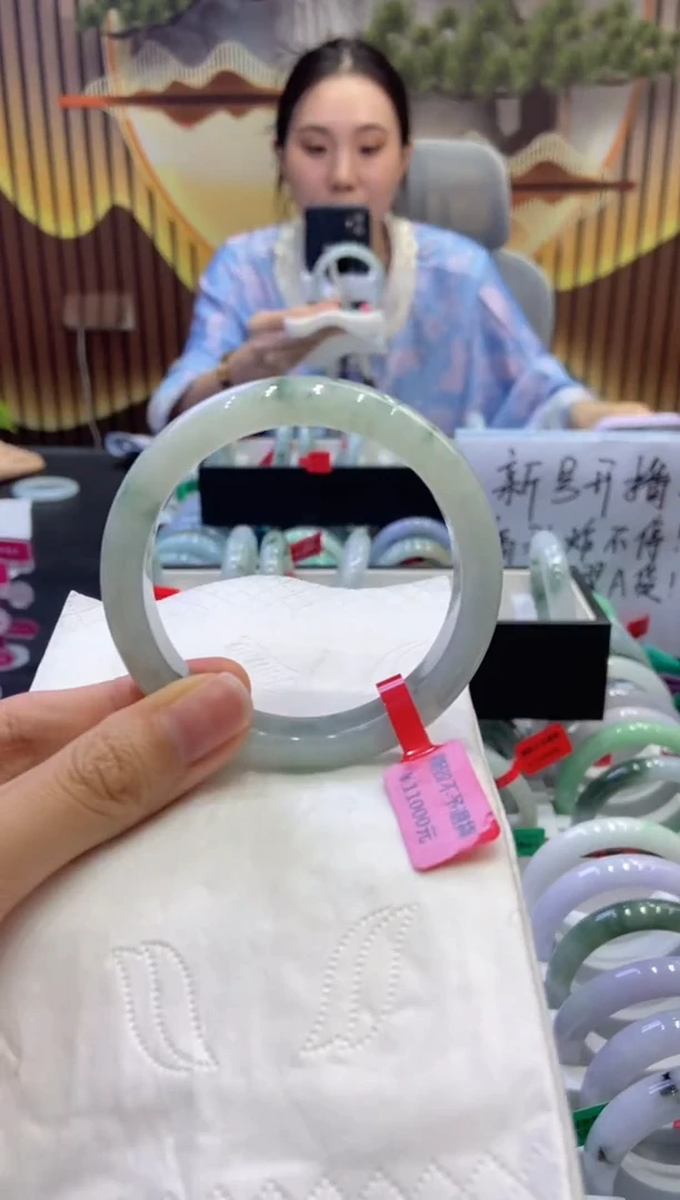 未镶嵌手镯翡翠00005534