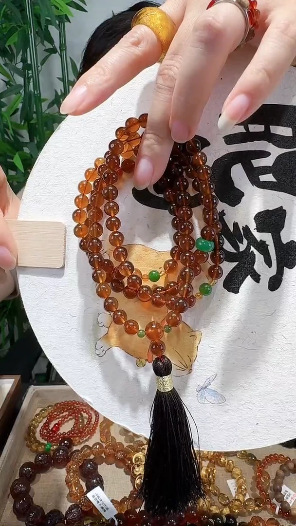 琥珀颈饰未镶嵌琥珀108零二