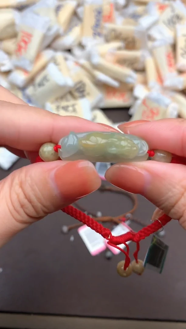 未镶嵌挂件翡翠一