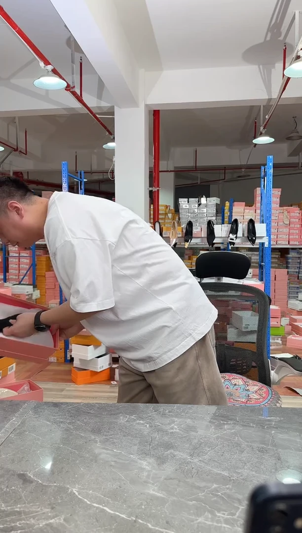 38码细跟高跟鞋孤品特价