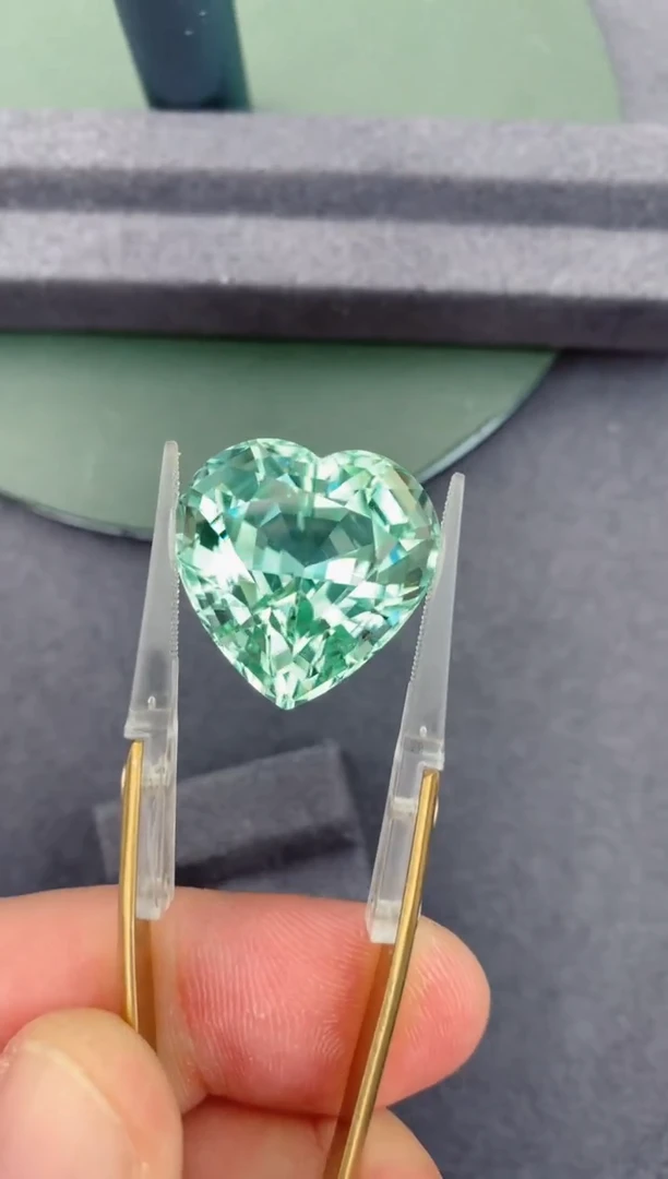 未镶嵌裸石碧玺43ct 绿碧玺 定制