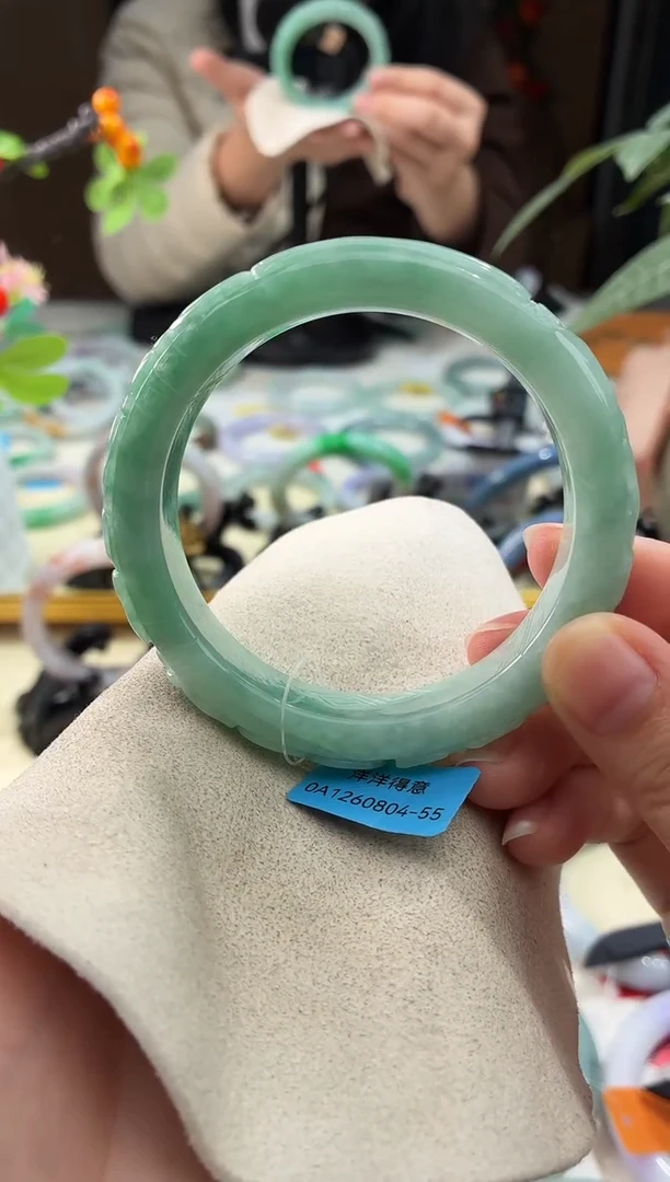 未镶嵌手镯翡翠31  翡翠手镯 56