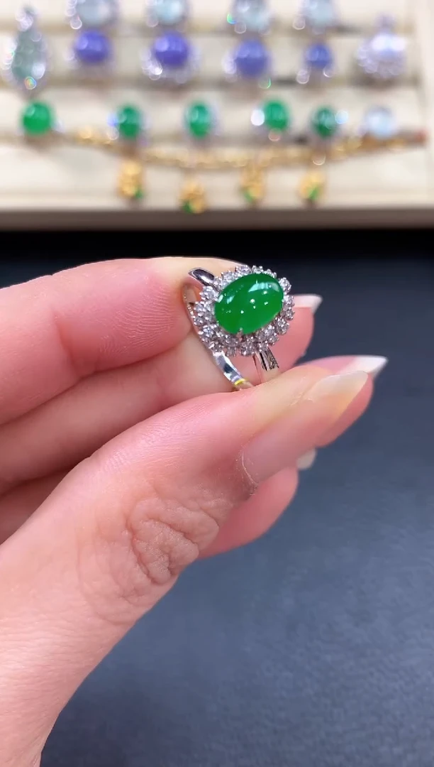 【闪购商品】翡翠戒指18K金镶嵌b62    