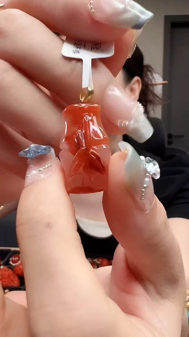 吊坠(不含链)18K金镶嵌南红玛瑙/竹节