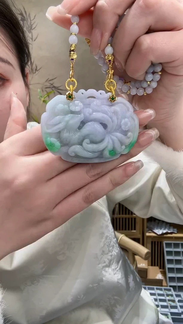 【闪购商品】翡翠颈饰未镶嵌吊坠