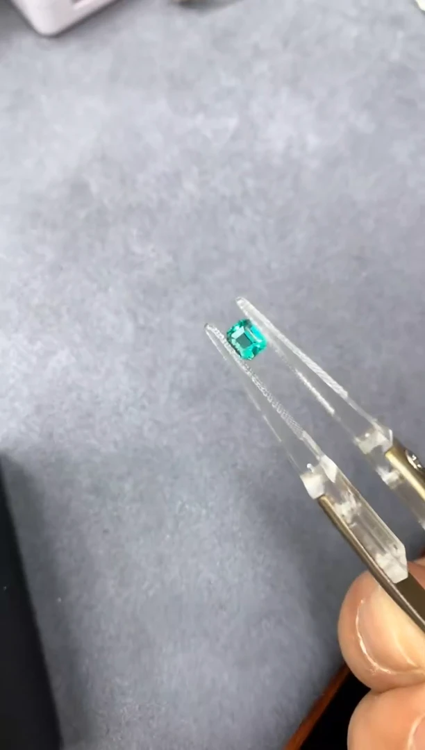 裸石祖母绿0.3ct 多样性发货一粒