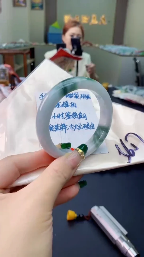 翡翠手镯未镶嵌0818603032