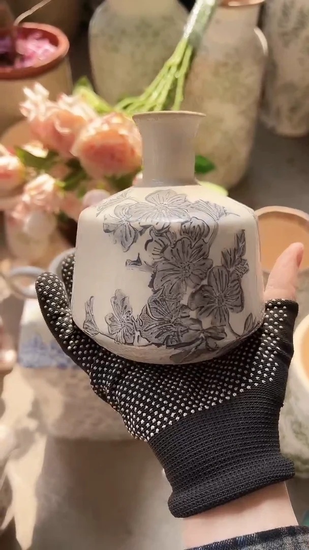 【闪购商品】陶瓷花盆高度12cm内口2.5cm