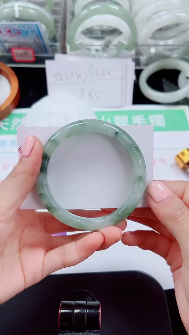 未镶嵌手镯石英质玉325-55/56