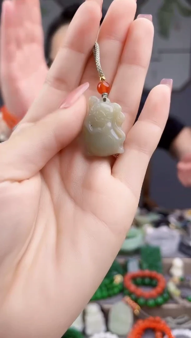 颈饰未镶嵌和田玉多样性发货拍一发一