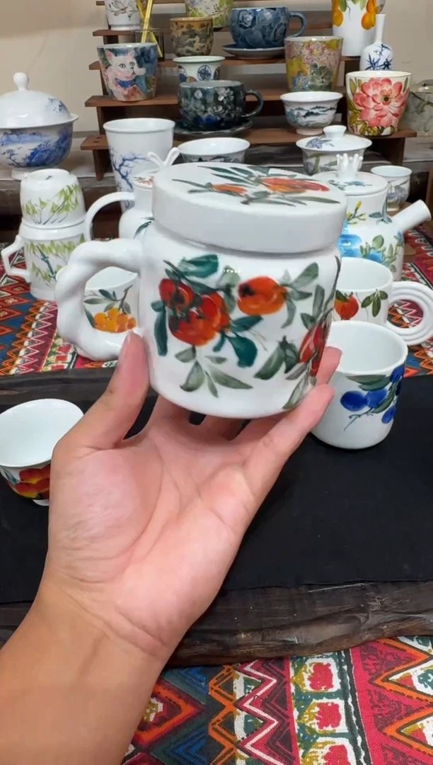 摆件景德镇手绘陶瓷