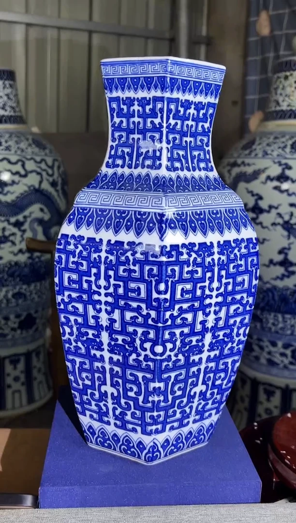 摆件现代艺陶瓷S578