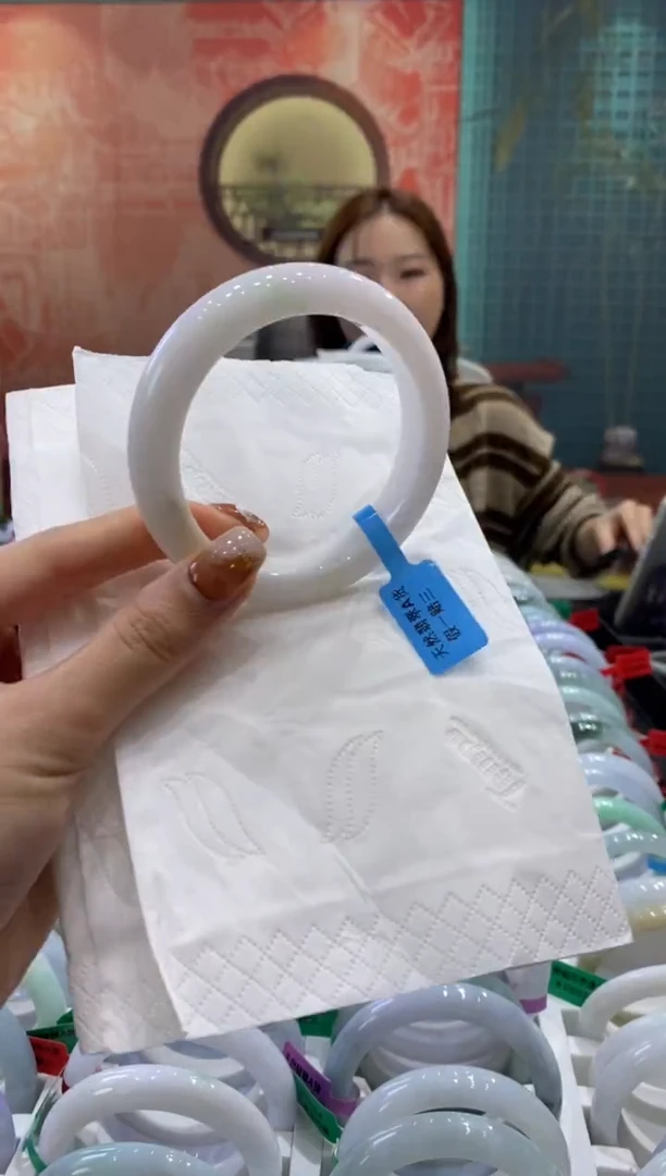 未镶嵌手镯翡翠0041822