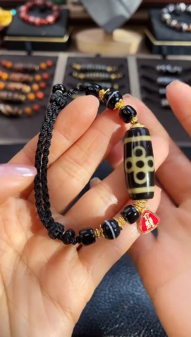 未镶嵌手链玛瑙/玉髓精品上肯黑金五眼闪电手链