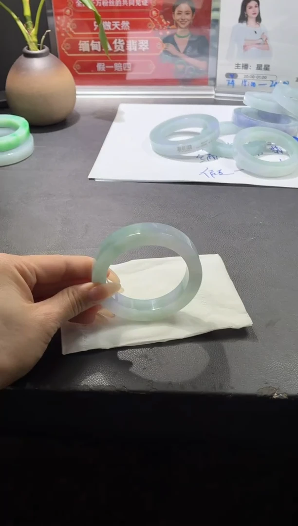 未镶嵌手镯定制翡翠l****记手镯DDX/发一件