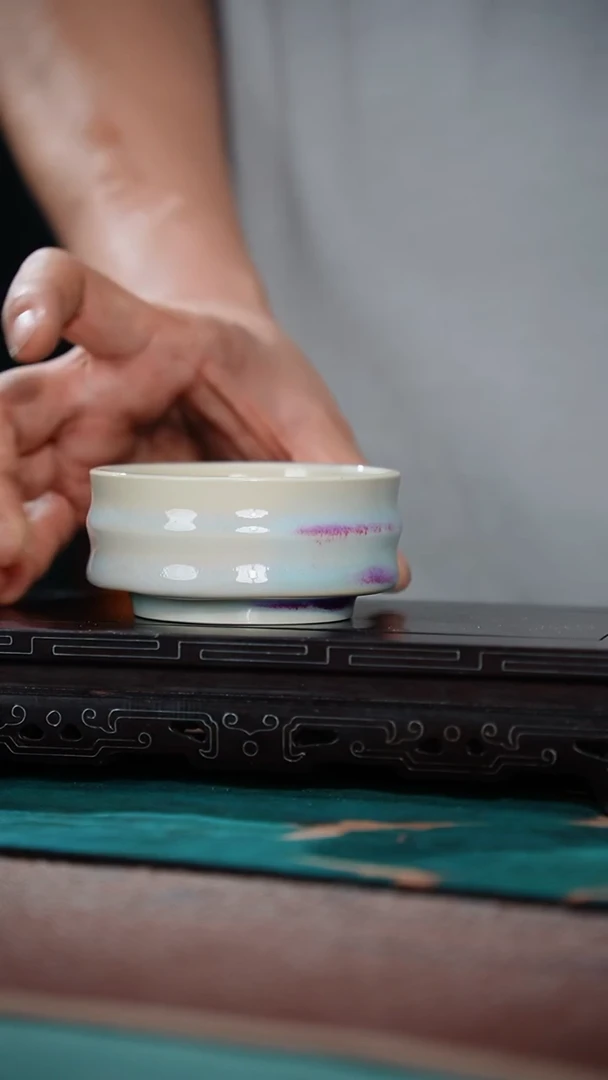 60-1带足竹节杯（四十七号釉）