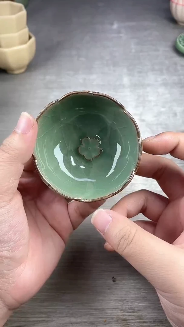 青瓷仓储清仓福利