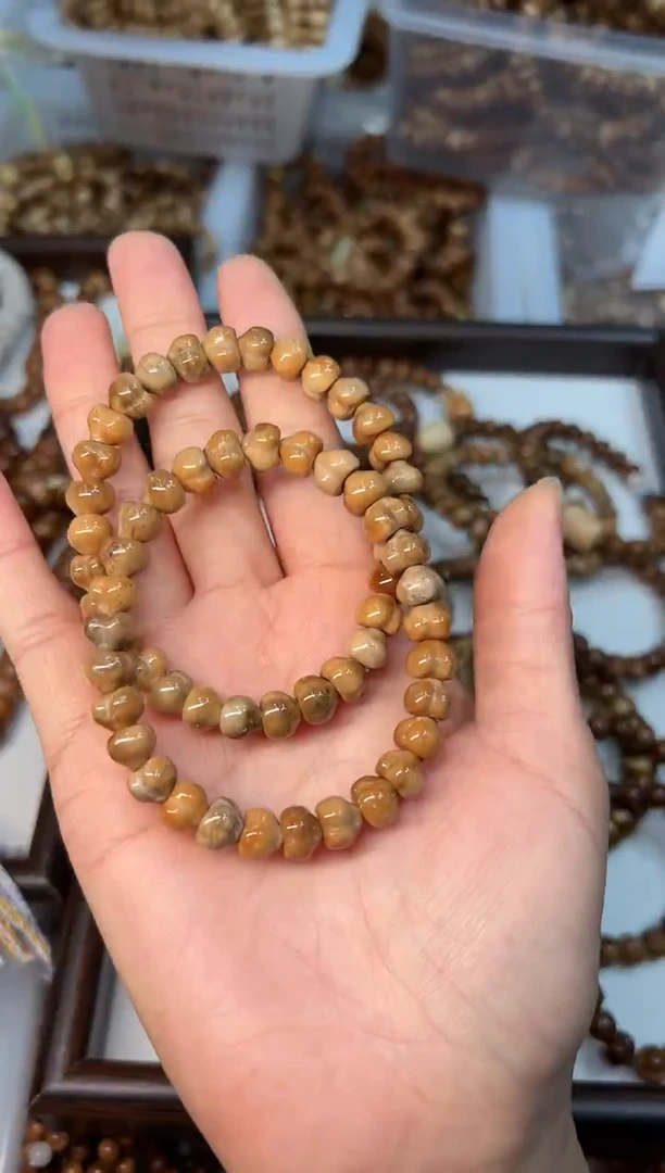 手串库克卡9mm左右【特级精挑】屁桃 单圈【原色】【16手围】