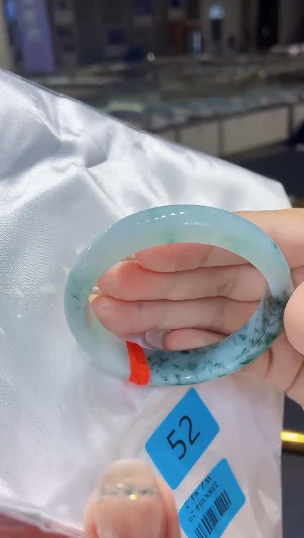 未镶嵌手镯翡翠翡翠手镯52