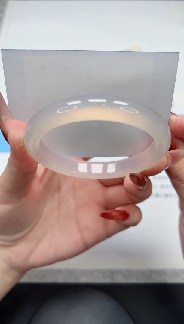 【闪购商品】玛瑙/玉髓手镯未镶嵌34/荔枝58.7