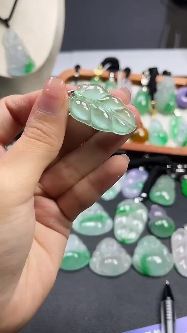 颈饰未镶嵌翡翠  所见即所得 一图一物